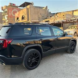 GMC Acadia